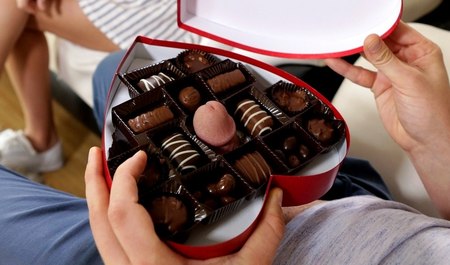 Correctly congratulated a blonde on February 14th