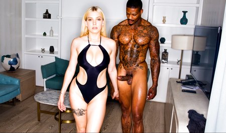 Interracial sex of a blonde and a black guy in an apartment