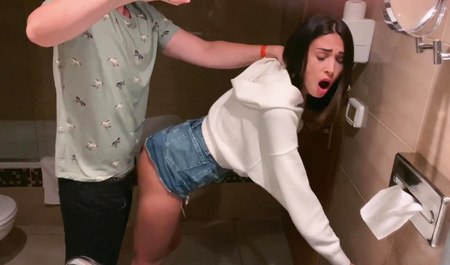Young people have sex in the toilet and shoot amateur porn