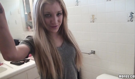Guy films himself fucking his drunk chick in the bathroom